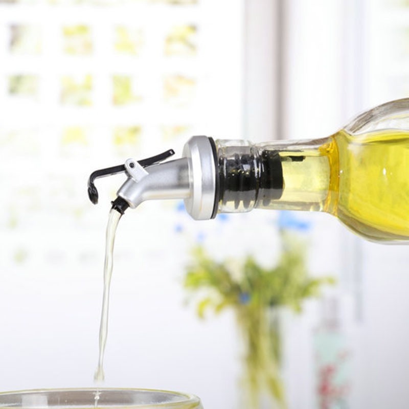Olive Oil Sprayer Liquor Dispenser Wine Pourers Flip Beer Bottle